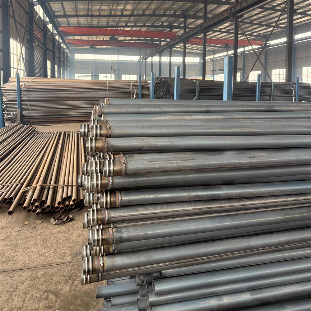 宝益德钢管南通市销售处 厂区及加工车间